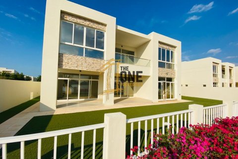 Müüa villa asukohaga Mina Al Arab, Ras Al Khaimah, AÜE: 5 magamistoaga, 603.9 m² Nr 579859 - pilt 3