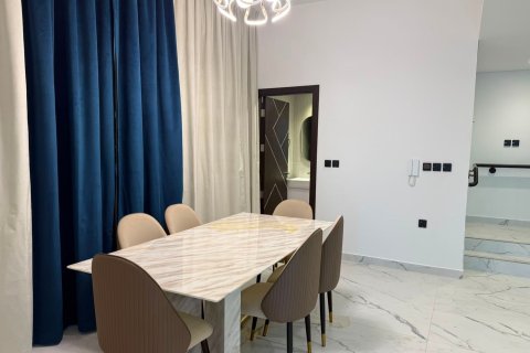 Apartamento para arrendamento em Dubai Science Park, Dubai, EAU 3 quartos, 219.25 m2 № 764242 - foto 7