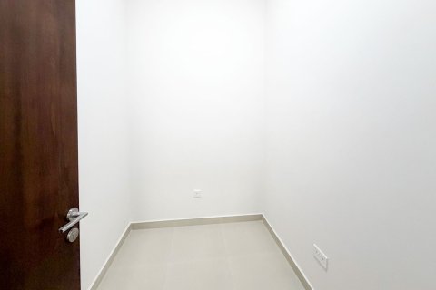Vila di Al Aweer, Dubai, UAE 4 bilik tidur, 744.73 meter persegi № 754421 - foto 6