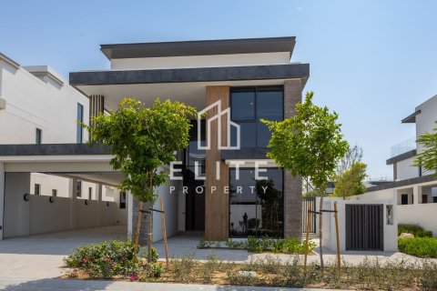 Villa in Tilal Al Ghaf, Dubai, UAE 5 bedrooms, 512 sq.m. № 762889