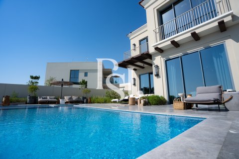 Vila v Abu Dhabi, SAE 6 ložnice, 696 m² Č.: 716846