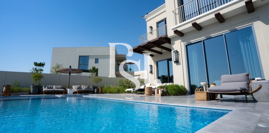 Vilë në Abu Dhabi, Emiratet e Bashkuara Arabe 6 dhoma gjumi, 696 m2. № 716846
