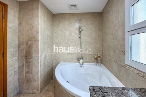 Apartament do wynajęcia w Dubai Investment Park, Dubai, ZEA 3 sypialnie, 317 mkw., nr 626776 - zdjęcie 15