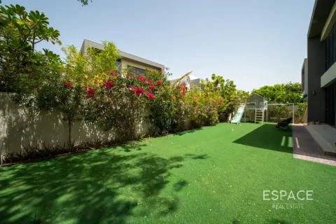 Villa para arrendamento em Dubai Hills Estate, Dubai, EAU 4 quartos, 327 m2 № 738261 - foto 19