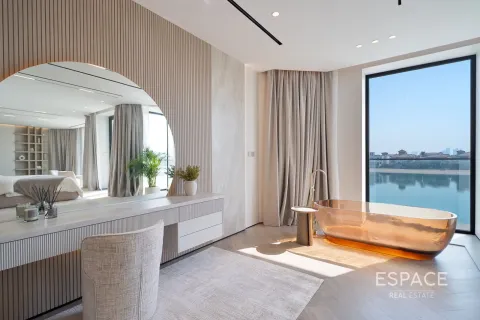 Palm Jumeirah, Dubai, UAE의 임대용 빌라 침실 4개, 550제곱미터 번호 738259 - 사진 11