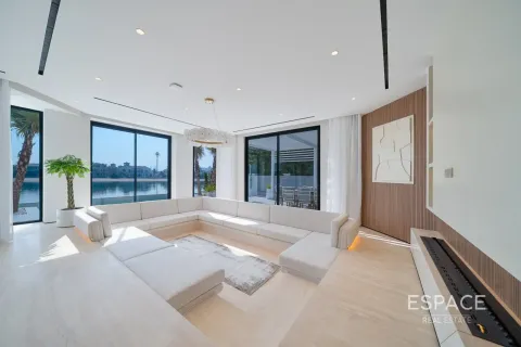 Palm Jumeirah, Dubai, UAE의 임대용 빌라 침실 4개, 550제곱미터 번호 738259 - 사진 3