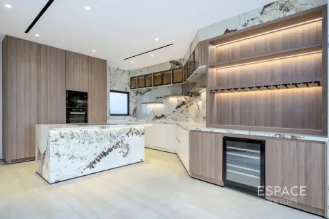 Palm Jumeirah, Dubai, UAE의 임대용 빌라 침실 4개, 550제곱미터 번호 738259 - 사진 18