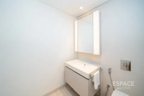 Apartment til salg i Dubai Harbour, Dubai, UAE 1 soveværelse, 68 kvm № 738045 - foto 7