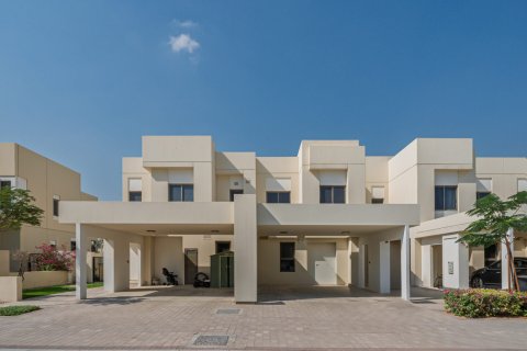 Townhouse in Town Square, Dubai, UAE 3 bedrooms, 188 sq.m. № 717768 - photo 21