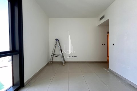 Apartment in Al Reem Island, Abu Dhabi, UAE 3 bedrooms, 194.9 sq.m. № 540964 - photo 9