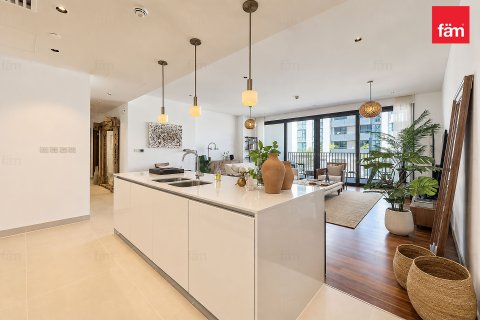 Apartment til salg i City Walk, Dubai, UAE 2 soveværelser, 182.1 kvm № 769108 - foto 4