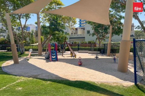 Apartman u Al Furjan, Dubai, UAE 2 spavaćih soba, 176.8 m2 Br. 769106 - fotografija 14