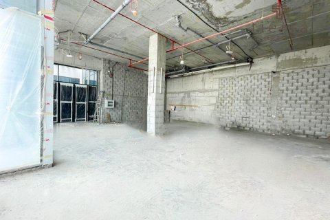 חנות ב Arjan, Dubai, איחוד האמירויות 94.8 מ