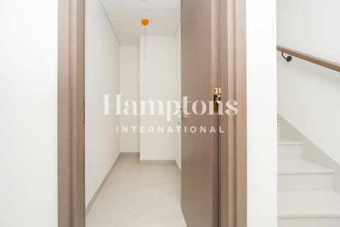 Villa para arrendamento em Arabian Ranches 3, Dubai, EAU 4 quartos, 447.99963369 m2 № 704213 - foto 3