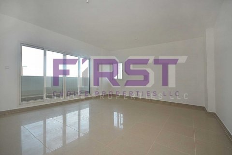 Appartement te huur in Al Reef, Abu Dhabi, VAE 3 slaapkamers, 155 vr.m., nr 406974 - foto 11