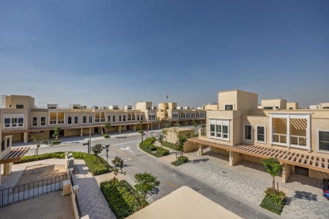 Townhouse in Damac Lagoons, Dubai, UAE 5 bedrooms, 224 sq.m. № 695477 - photo 10