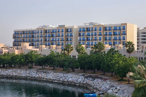 דירה למכירה ב Ras Al Khaimah, איחוד האמירויות  46 מ"ר, מספר 734574 - תמונה 3