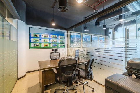 Oficiu în Business Bay, Dubai, EAU 87.14 mp.  №747080