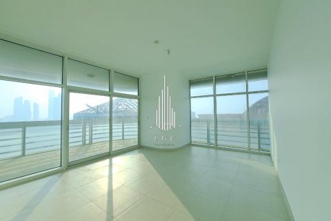 Apartamento en alquiler en Al Khalidiya, Abu Dhabi, EAU 3 dormitorios, 191.9 m2 № 535053 - foto 2