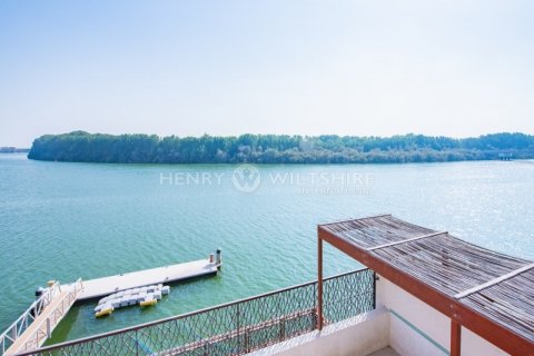 Vila v Al Gurm West, Abu Dhabi, SAE 5 ložnice, 1579.3 m² Č.: 528784 - fotografie 3
