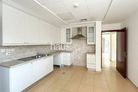 Villa uthyres i Arabian Ranches, Dubai, UAE 5 sovrum, 709 kvm Nr. 626708 - fotografi 3