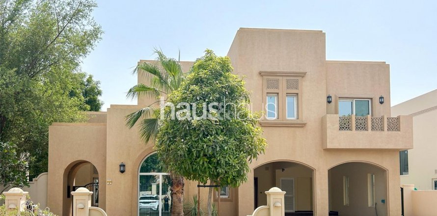 Villa i Arabian Ranches, Dubai, UAE 5 sovrum, 709 kvm Nr. 626708