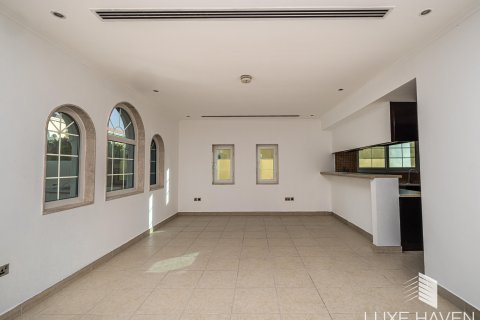 فيلا للإيجار في Jumeirah Park، دبي، الإمارات العربية المتحدة 3 غرفة نوم ، 327.67 متر مربع ، رقم 571379 - صورة 10