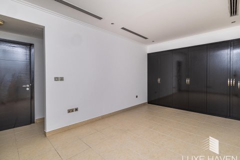 فيلا للإيجار في Jumeirah Park، دبي، الإمارات العربية المتحدة 3 غرفة نوم ، 327.67 متر مربع ، رقم 571379 - صورة 13