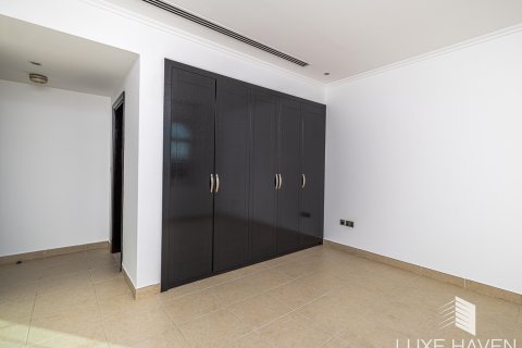فيلا للإيجار في Jumeirah Park، دبي، الإمارات العربية المتحدة 3 غرفة نوم ، 327.67 متر مربع ، رقم 571379 - صورة 14
