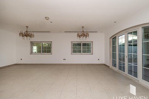 فيلا للإيجار في Jumeirah Park، دبي، الإمارات العربية المتحدة 3 غرفة نوم ، 327.67 متر مربع ، رقم 571379 - صورة 9