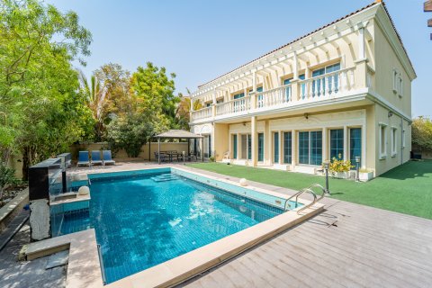 Villa Jumeirah Village Triangle, Dubaijā, AAE 5 istabas, 399 m2 Nr. 754380
