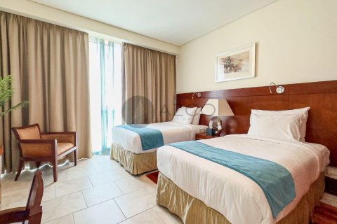 Apartamento en alquiler en Jumeirah Beach Residence, Dubai, EAU 3 dormitorios, 241.7 m2 № 441341 - foto 12