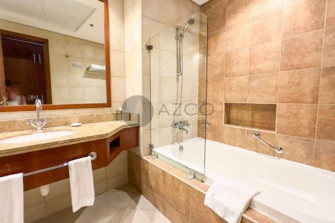 Apartamento en alquiler en Jumeirah Beach Residence, Dubai, EAU 3 dormitorios, 241.7 m2 № 441341 - foto 17