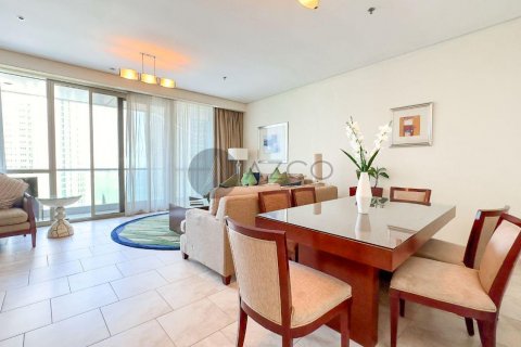 Apartamento en alquiler en Jumeirah Beach Residence, Dubai, EAU 3 dormitorios, 241.7 m2 № 441341 - foto 3