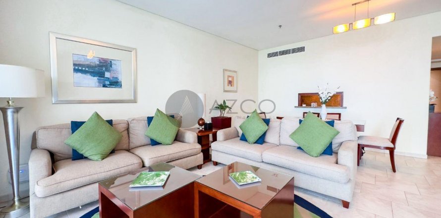 Apartamento en Jumeirah Beach Residence, Dubai, EAU 3 dormitorios, 241.7 m² № 441341
