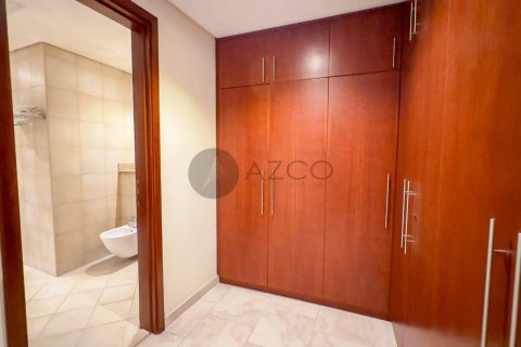 Apartamento en alquiler en Jumeirah Beach Residence, Dubai, EAU 3 dormitorios, 241.7 m2 № 441341 - foto 10