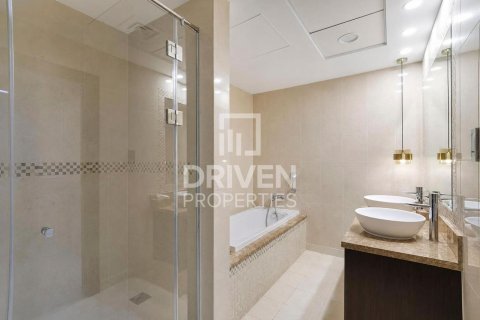 Apartemen di Palm Jumeirah, Dubai, UEA 2 kamar tidur, 206.24 m2 nomor 765304 - foto 13
