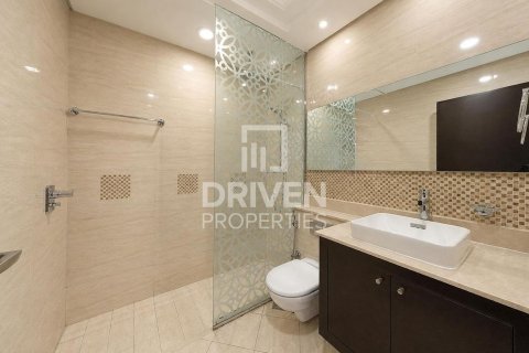 Lakás itt: Downtown Dubai (Downtown Burj Dubai), EAE, 2 hálószoba, 144.28 m², azonosító: 765331 - fénykép 17