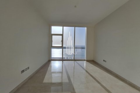 Corniche Road, Abu Dhabi, UAE의 임대용 아파트 침실 3개, 227.6제곱미터 번호 499957 - 사진 4