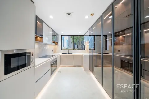 Wohnung in Jumeirah Beach Residence, Dubai, VAE: 3 Schlafzimmer, 350 m2 Nr. 738458