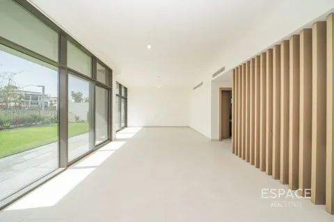 Al Furjan, Dubai, UAE의 임대용 빌라 침실 5개, 455제곱미터 번호 738432 - 사진 3