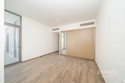 Al Furjan, Dubai, UAE의 임대용 빌라 침실 5개, 455제곱미터 번호 738432 - 사진 12