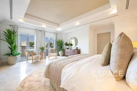 וילה להשכרה ב Meadows, Dubai, איחוד האמירויות  6 חדרי שינה, 595 מ"ר, מספר 738460 - תמונה 10