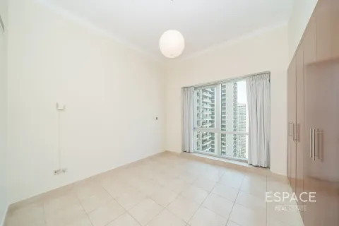 Apartment til leje i The Views, Dubai, UAE 2 soveværelser, 144 kvm № 738457 - foto 8