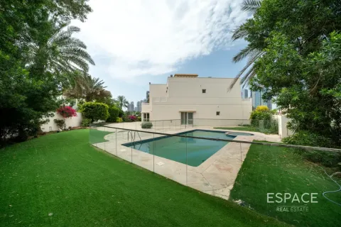 Meadows, Dubai, संयुक्त अरब अमीरात में विला, 6 बेडरूम, 457 वर्ग मीटर, संख्या 738433