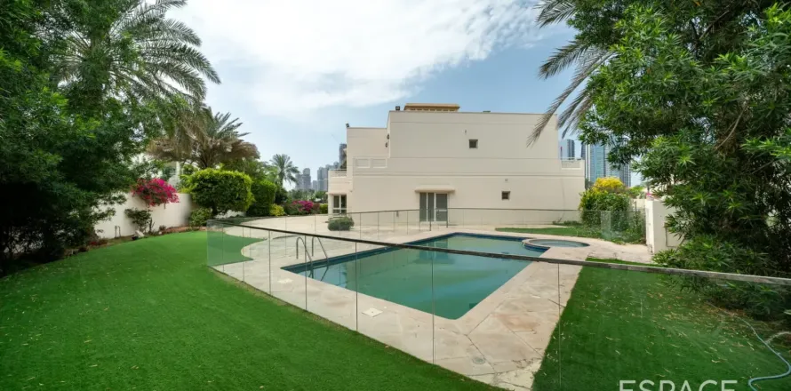 Vilă în Meadows, Dubai, EAU 6 dormitoare, 457 mp.  №738433