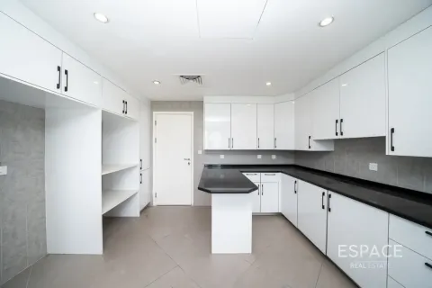 Vilă de închiriat în Meadows, Dubai, EAU 6 dormitoare, 457 mp.  №738433 - poză 9