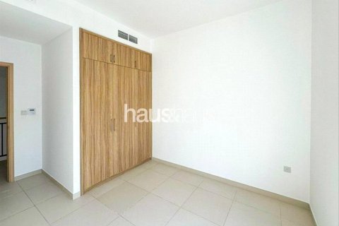 Townhouse in Dubai Land, Dubai, UAE 3 bedrooms, 179 sq.m. № 626525 - photo 10