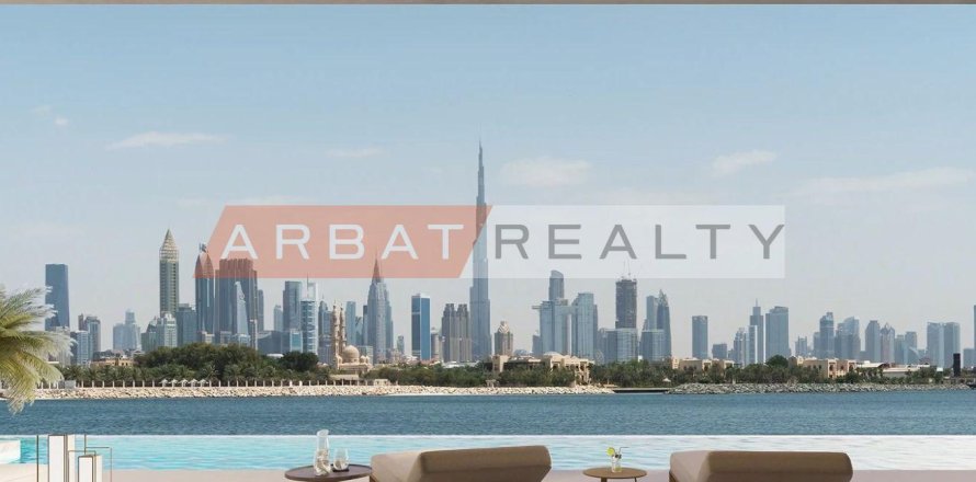 Villa in Jumeirah, Dubai, UAE 7 bedrooms, 1295.9 sq.m. № 755145
