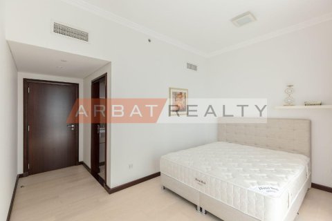 Apartament de închiriat în Jumeirah Beach Residence, Dubai, EAU 2 dormitoare, 159.14 mp.  №755147 - poză 8